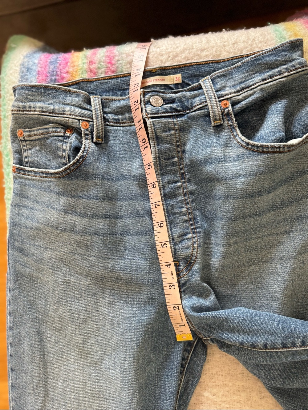 Levi’s Ribcage - Picture 6 of 12